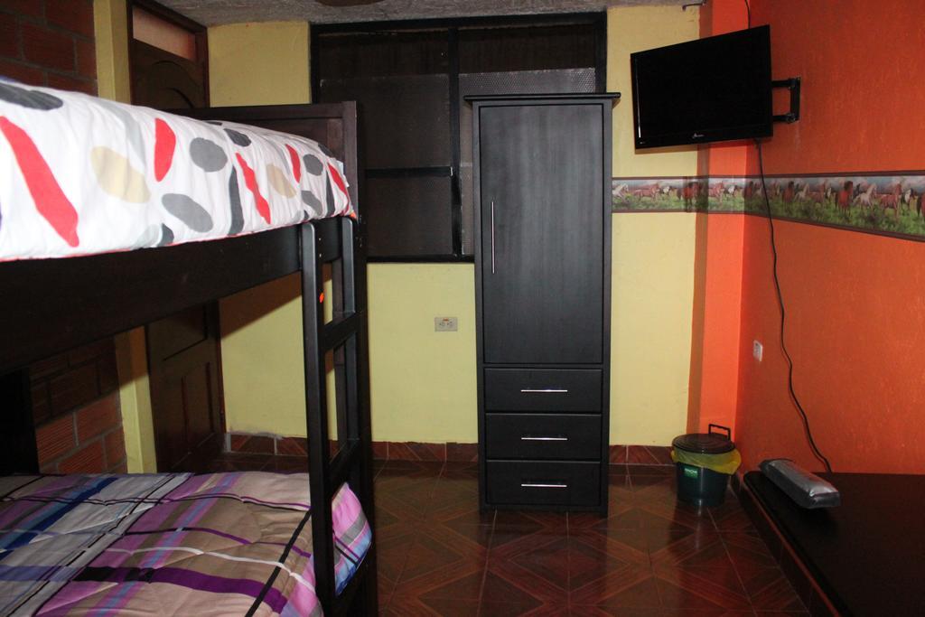 Hostel Sendero De Volcanes 拉塔昆加 外观 照片