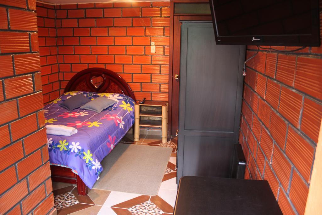Hostel Sendero De Volcanes 拉塔昆加 外观 照片